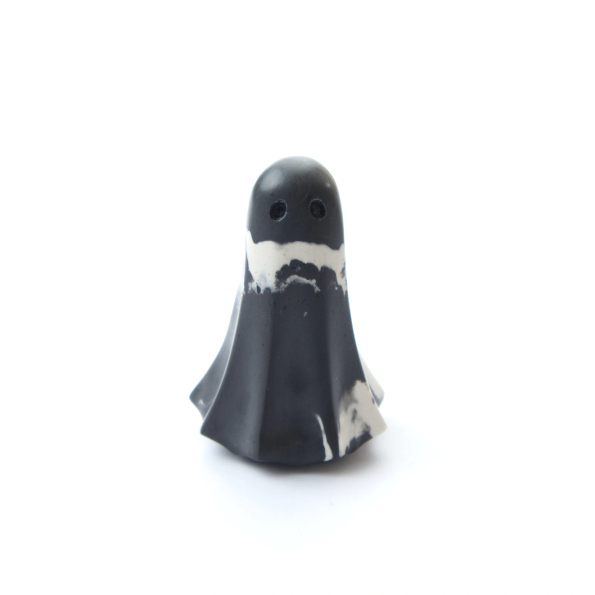 Orelion HG-0002-05-26 Phantom ghost front view, Black & White form from the Wanderers Gallery, House of Ghosts archive record