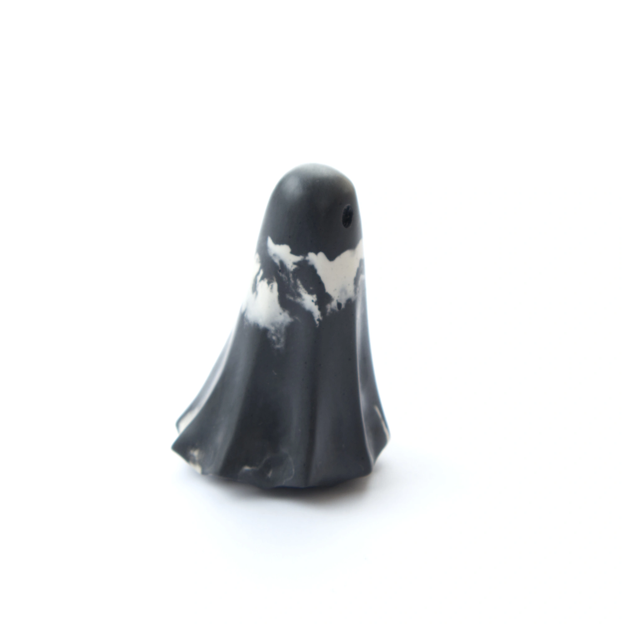 Orelion HG-0002-05-26 Phantom ghost left view, Black & White form from the Wanderers Gallery, House of Ghosts archive record