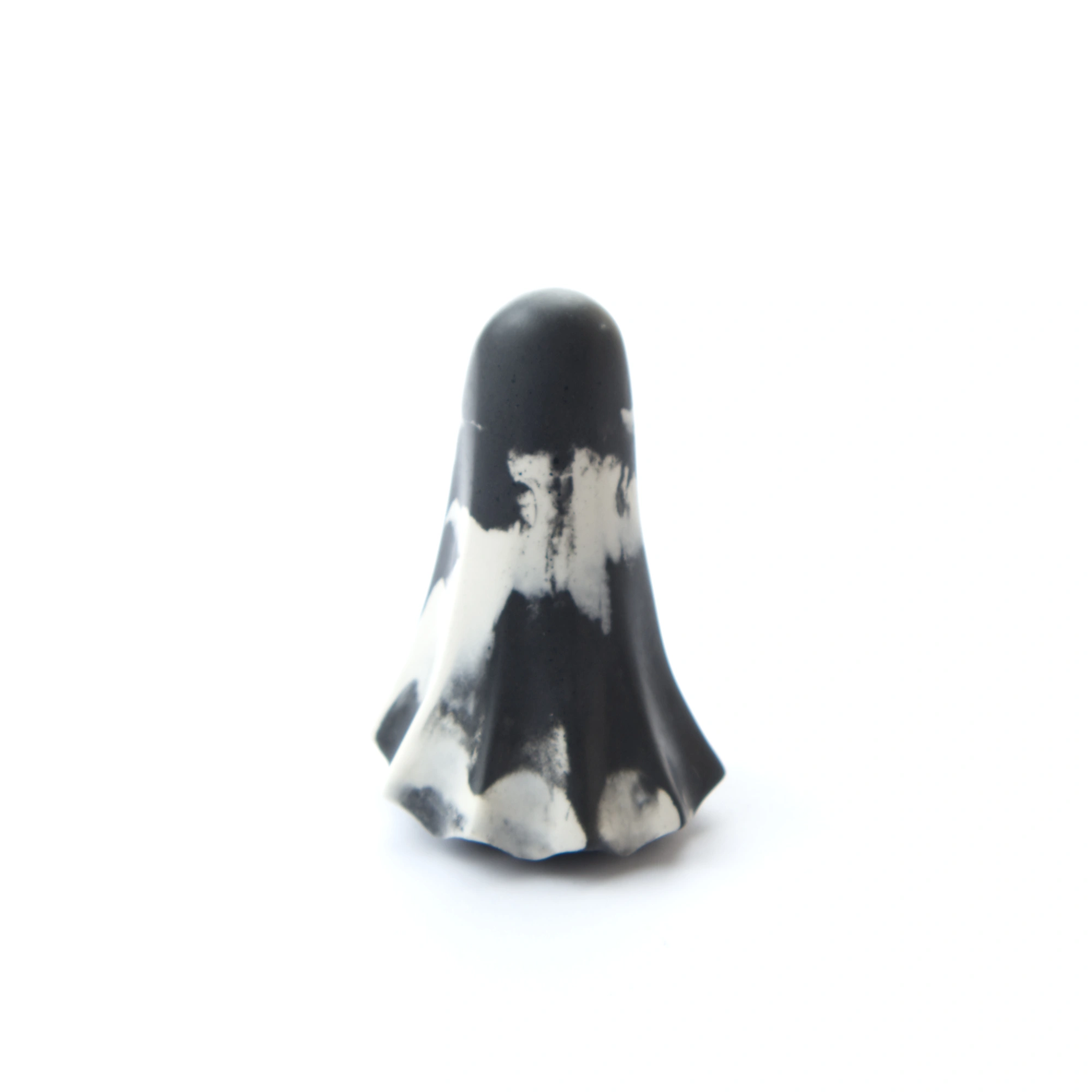 Orelion HG-0002-05-26 Phantom ghost rear view, Black & White form from the Wanderers Gallery, House of Ghosts archive record