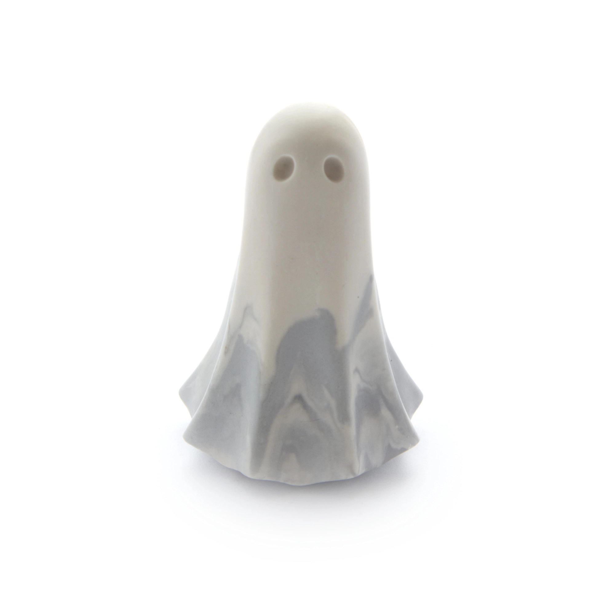 Ylareth HG-0015-05-26 Spectre ghost front view, Grey & White form from Moonlit Hall, House of Ghosts archive record